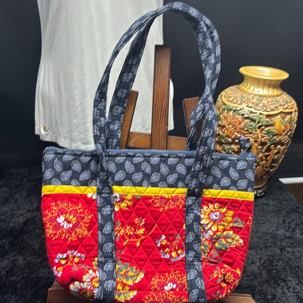 Quilted keepers purse